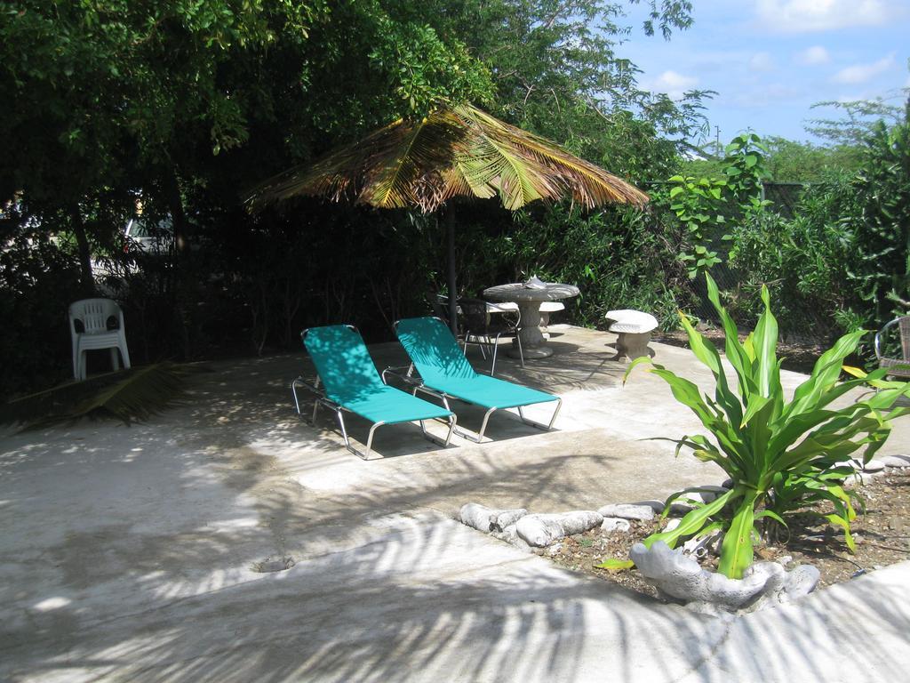 Apartment 1 And 5 In Windsock Beach Resort Bonaire Extérieur photo